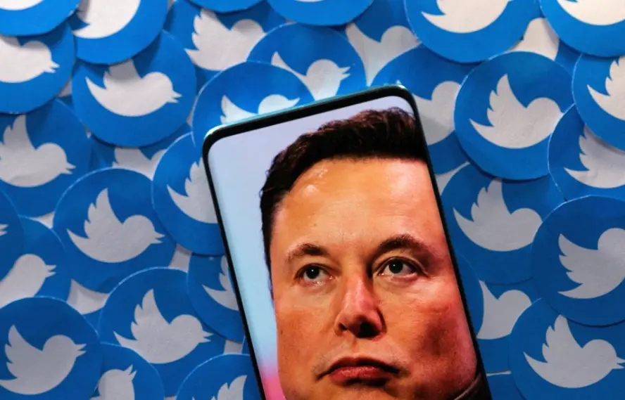 马斯克表示,Twitter可能会破产,“需要特斯拉”来拯救它
