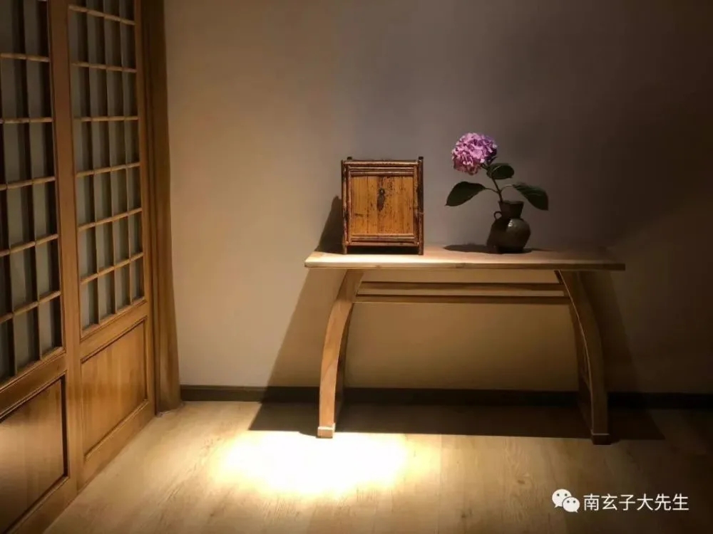 各地区各部门多措并举推进重大项目,加快实施有效项目,努力稳定投资